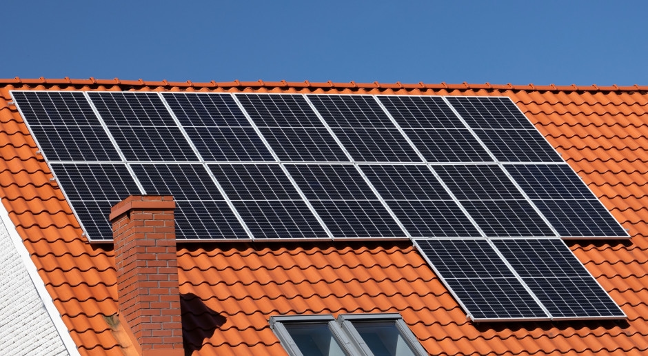 28.000 PLN per i proprietari di impianti fotovoltaici. Da versare entro il 29 agosto.