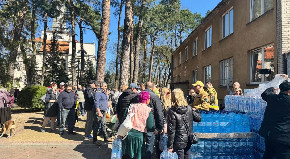 Le amministrazioni locali si trovano ad affrontare una sfida. Accesso ad acqua e cibo per almeno 3 giorni per metà della città.