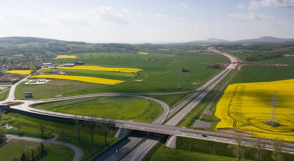De nieuwe snelweg rechtstreeks naar de zee. In 5 uur door heel Polen.