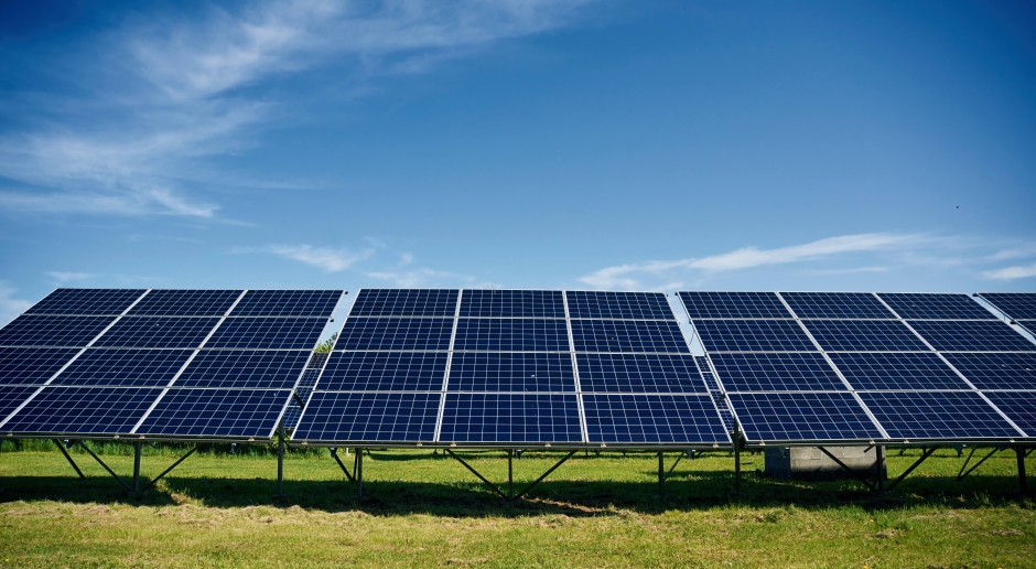 Starting in July, a revolutionary way to lower your bills. Your own photovoltaic system is no longer necessary.