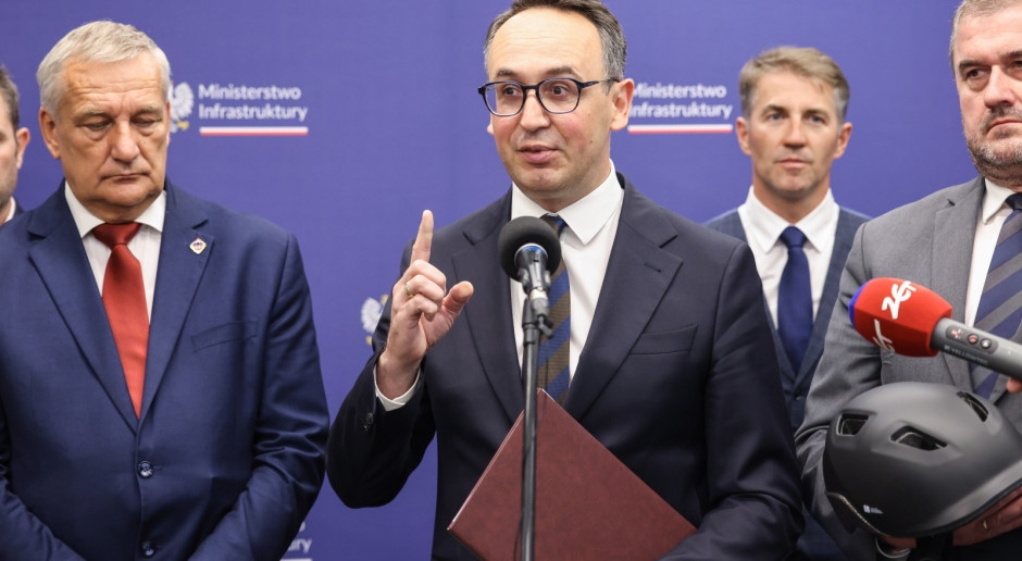 Rząd zaostrza przepisy dla hulajnóg i rowerów elektrycznych. Wchodzą nowe wytyczne