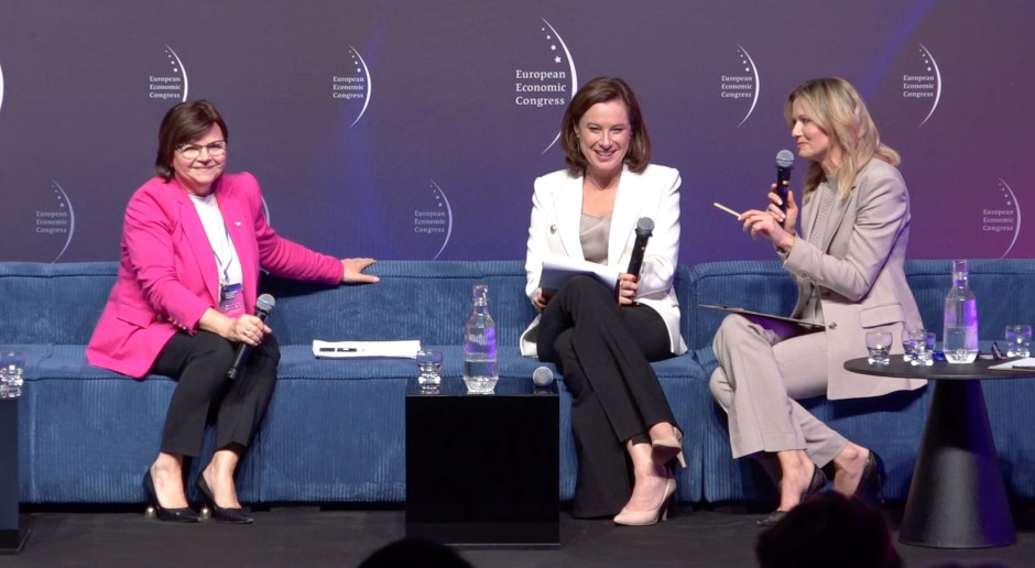Medical needs: from girls to senior policy. Women's Health Forum launches