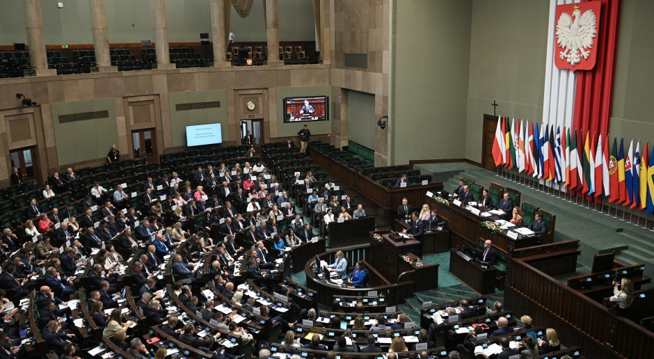 On Wednesday, Donald Tusk's government will be or not be. The Senate also has something to do this week