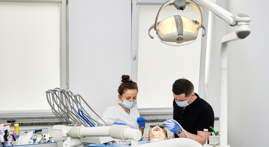 14 czerwca wchodzą nowe obowiązki. Zadania asystentki stomatologicznej