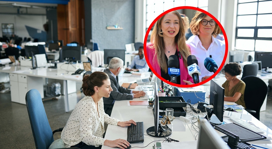 Het einde van het werk onder dezelfde regels als vandaag. De revolutie begint op 14 augustus. 20.000 per werknemer.