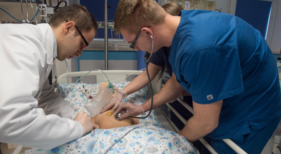 Até 30 pessoas por vaga. Mais universidades anunciaram seus pontos de entrada para medicina.