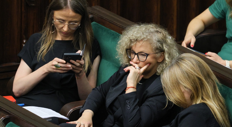 Землетрясение в трудовых договорах. Новые правила отменяют правила: они будут иметь обратную силу.