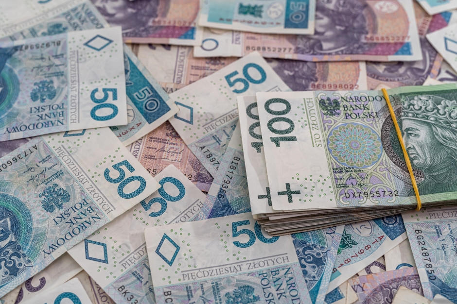 Haziran ayında 575 PLN maaş desteği. Başka çareleri yok, ödemek zorundalar