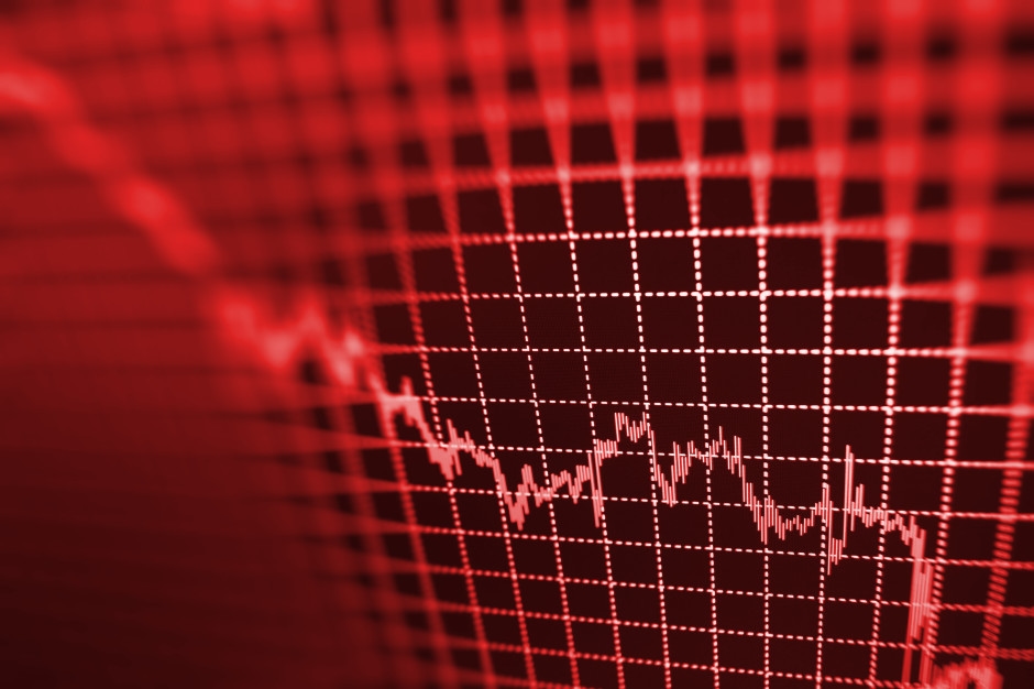 Die Politik belastet erneut die Banken, und die Banken belasten die WSE. Das Gespenst der Besteuerung schwebt erneut über dem Sektor