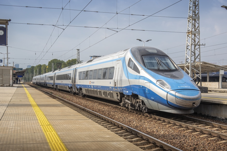 Railway (settlement) in the Sejm. "We are approaching the results from the Polish People's Republic"