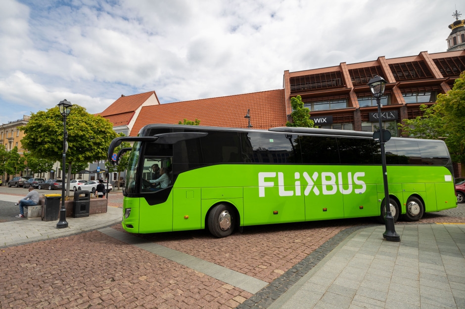 Polonya dağlarından deniz kıyısına otobüsle. FlixBus tatil destinasyonlarını başlatıyor