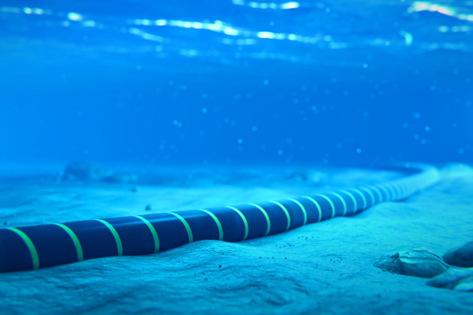La OTAN quiere proteger los cables y tuberías submarinos. Invertirá en un robot especial.