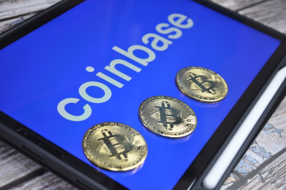 Bitcoin, ABD'nin arka planda uyguladığı yeni tarifelerle bir kez daha yatırımcı ilgisini çekmeye başladı.