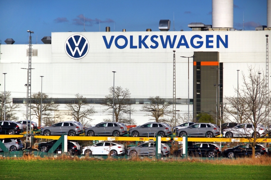 Un'altra casa automobilistica tedesca registra un crollo degli utili. I veicoli elettrici sono sull'orlo della redditività.