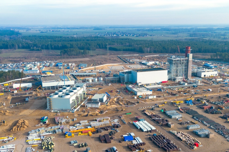 Energia del gas, reti elettriche e piccola energia nucleare