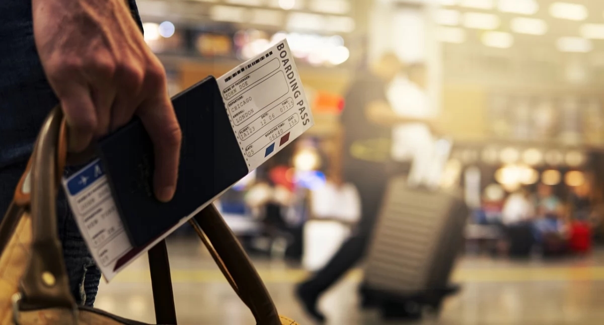 Transporte seguro de medicamentos no avião: por que eles devem estar na sua bagagem de mão?
