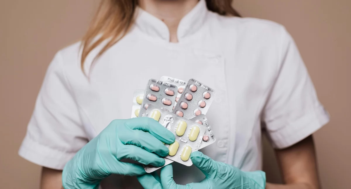 Regulamentação legal relativa ao exercício da profissão farmacêutica - a voz da Câmara Superior Farmacêutica