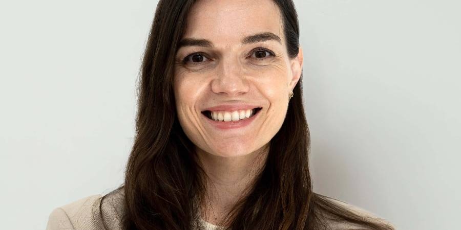 Síndrome do Intestino Irritável nas férias: Estratégias para um verão mais tranquilo