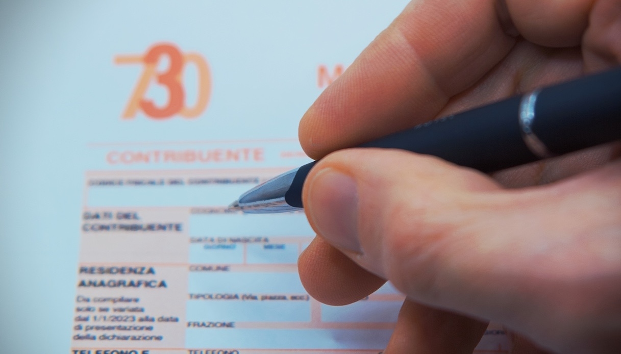 Wer ist von der Einreichung des Formulars 730/2025 befreit?