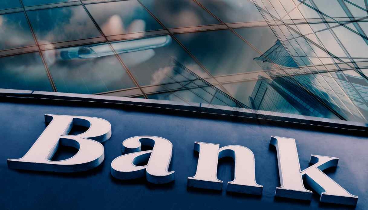 Banken: Die Gewinne werden voraussichtlich bis weit ins Jahr 2025 hinein anhalten, die Bewertungen bleiben jedoch mit einem Abschlag versehen.