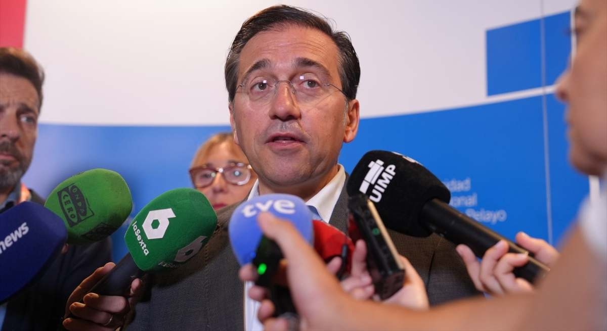 Albares beweert dat Spanje een wereldwijd buitenlands beleid voert "dat zich uitstrekt van Washington tot Beijing."