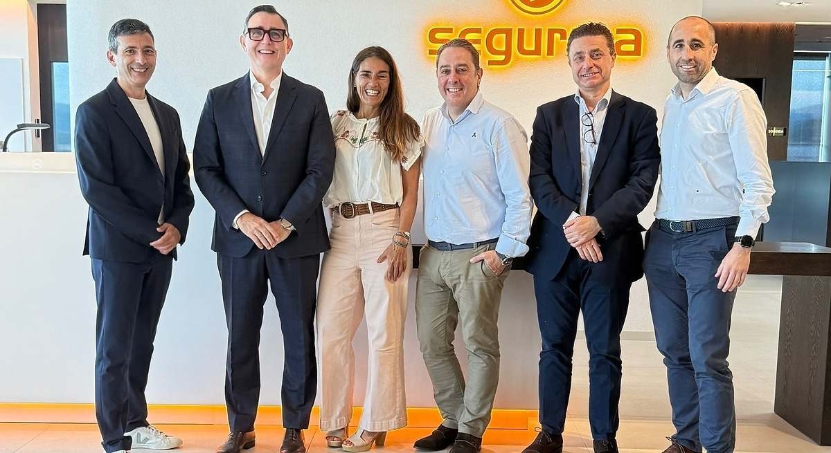 Segurma e Lagunklik assinam acordo estratégico para levar segurança para mais perto de residências e empresas.