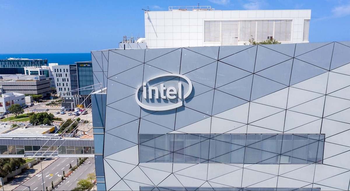 Het Witte Huis onderhandelt over een belang in Intel om de Amerikaanse chipindustrie te versterken.