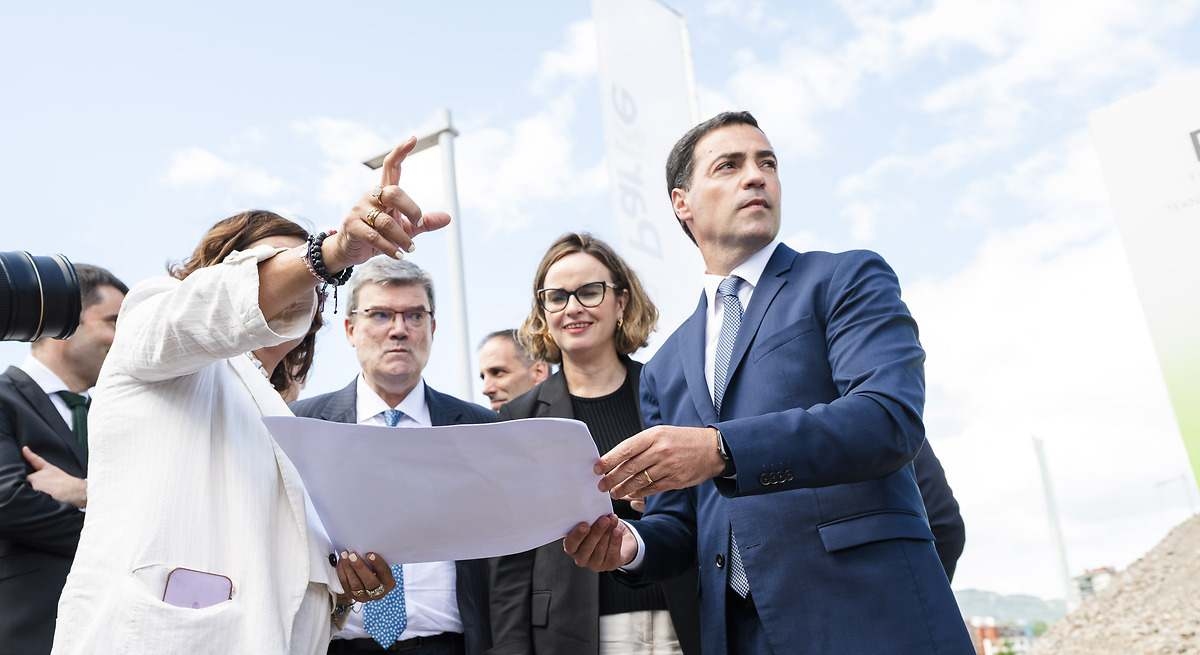 Idom и Mondragon инвестируют 50 и 20 миллионов евро соответственно в закрепление на острове Зорротцаурре в Бильбао.