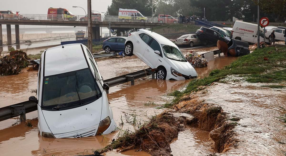 Spanje ontvangt 42 miljoen euro aan EU-gelden voor wegen en om de gevolgen van overstromingen te voorkomen.