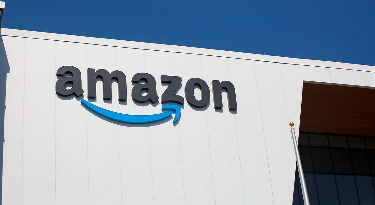 Amazon przewyższa oczekiwania, ale ostrzega przed niepewnością i obniża szacunki na rok 2025