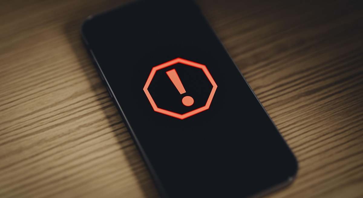 DGT alerta toda a Espanha: aumento de fraudes online com multas falsas para roubar informações de motoristas