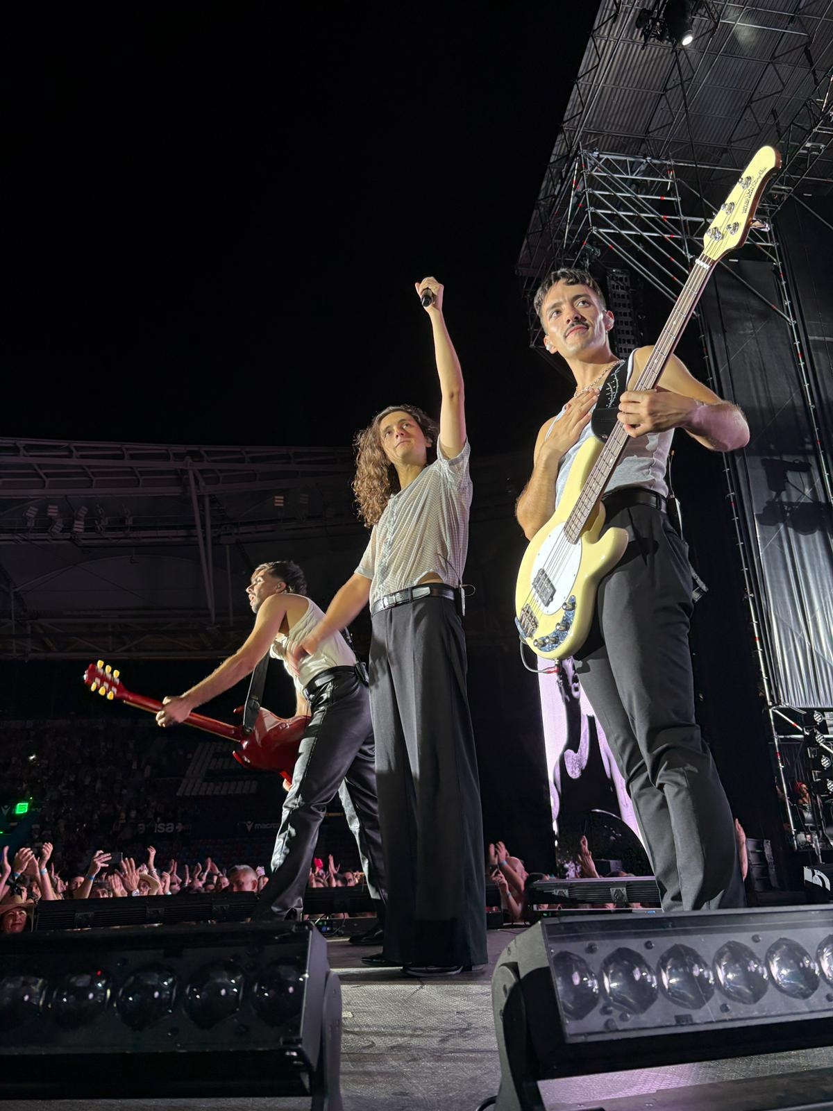 O Arde Bogotá cria uma aliança de rock mediterrâneo em seu grande show na cidade de Turia.