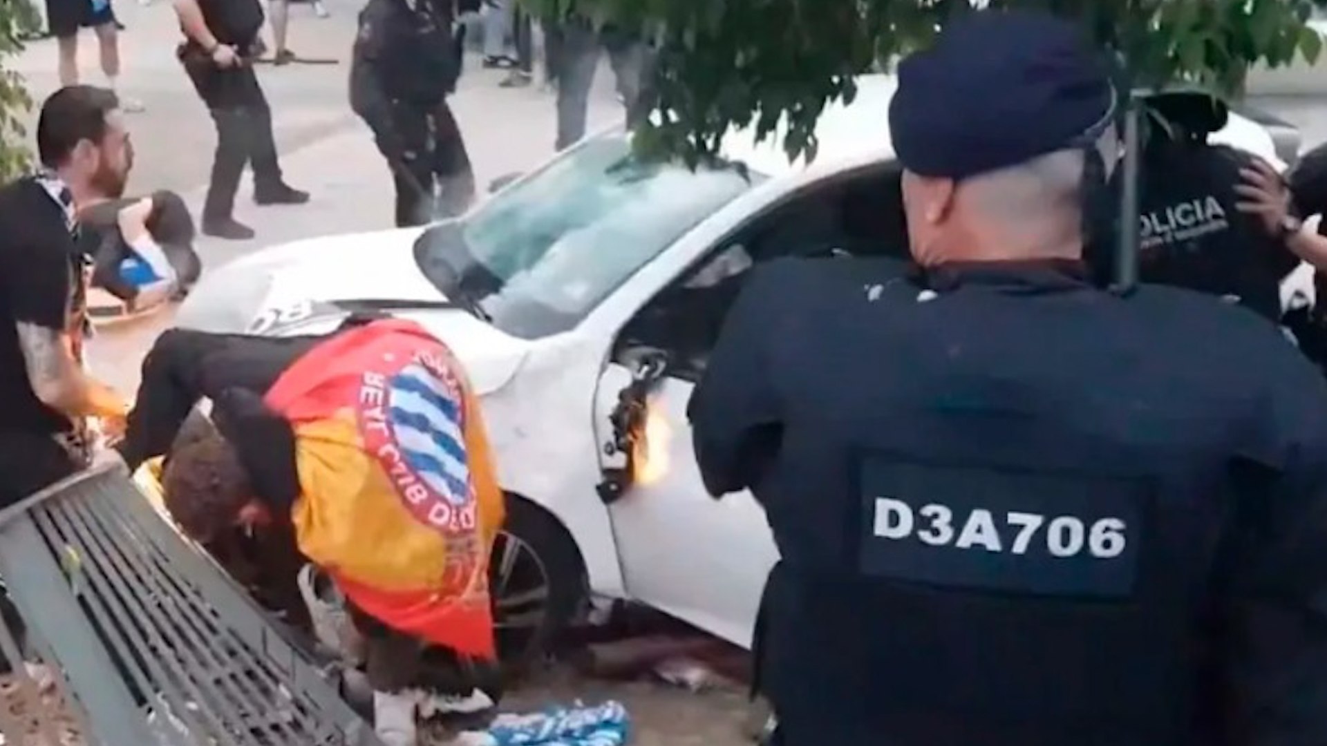 A woman has been arrested for a mass attack outside Cornellà stadium, which halted the Espanyol-Barça match for a few minutes and left at least 13 injured.