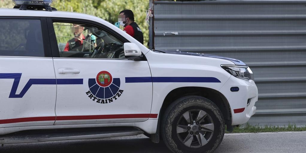 San Sebastián'da bakımevinde bulunan bir küçüğe cinsel saldırıda bulunan iki adam tutuklandı