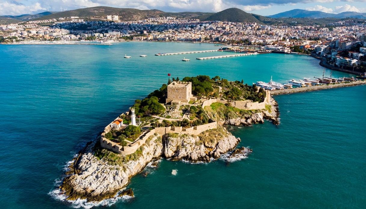 Kusadasi é a cidade turca para descobrir entre praias paradisíacas e memórias de outros tempos
