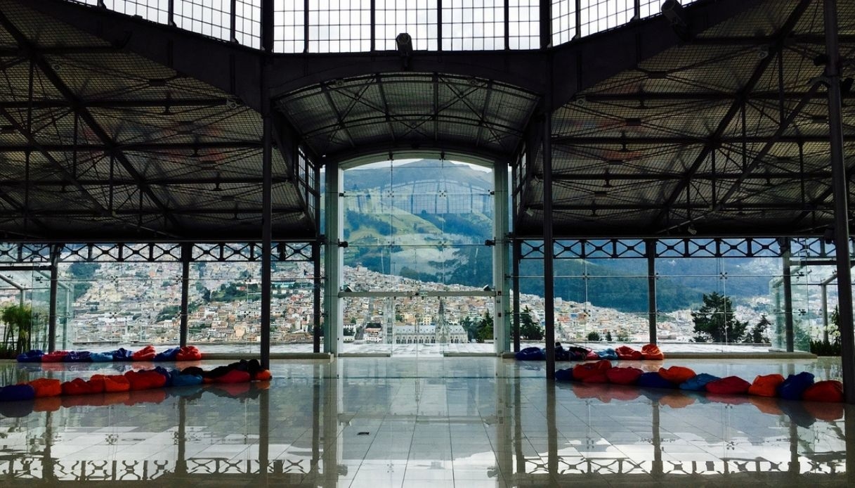 Der Palais des Festivals ist der Tempel des Kinos: Entdecken Sie die Magie des Wahrzeichens von Cannes