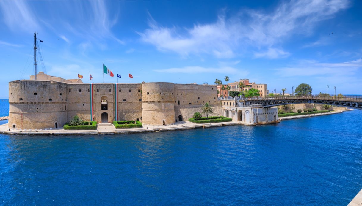 Was es in Taranto zu sehen gibt: der Charme der Stadt der zwei Meere