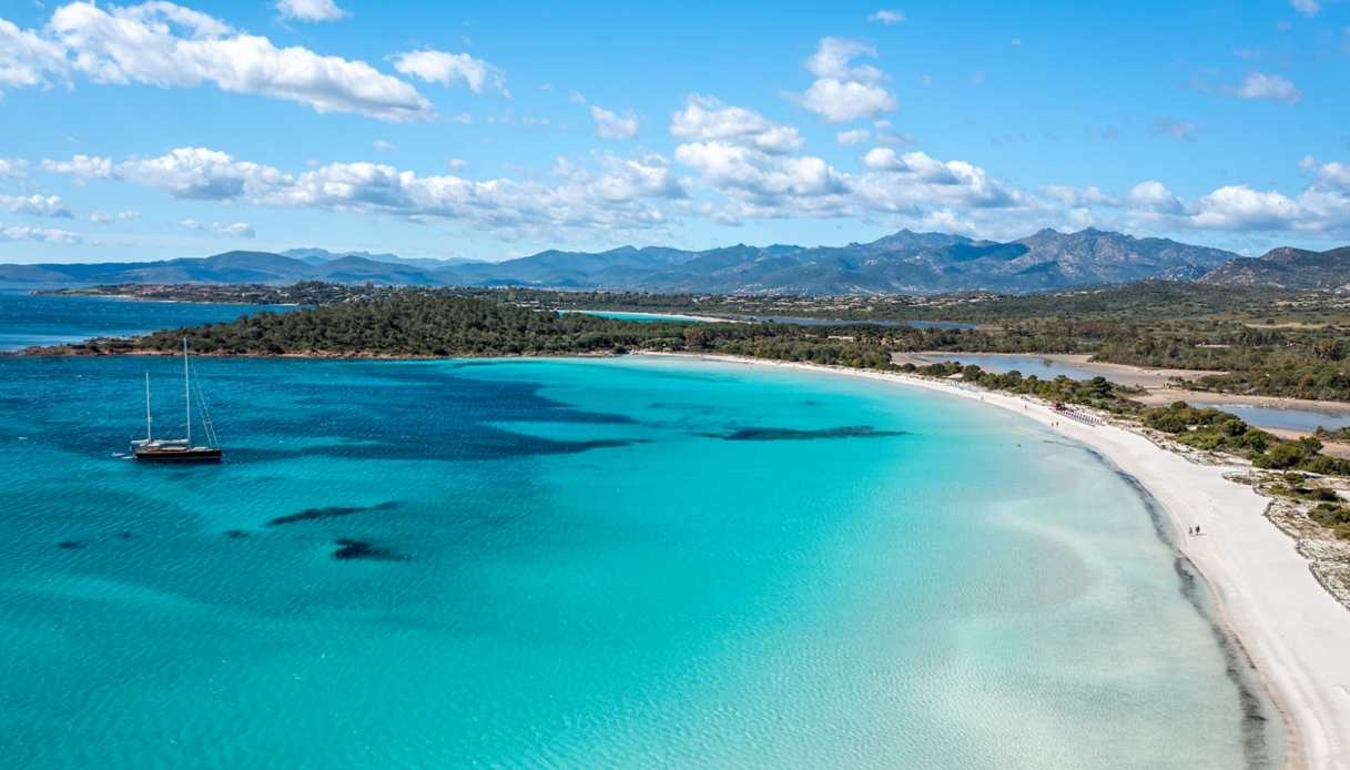 Cala Brandinchi, um sonho de areia branca e mar turquesa