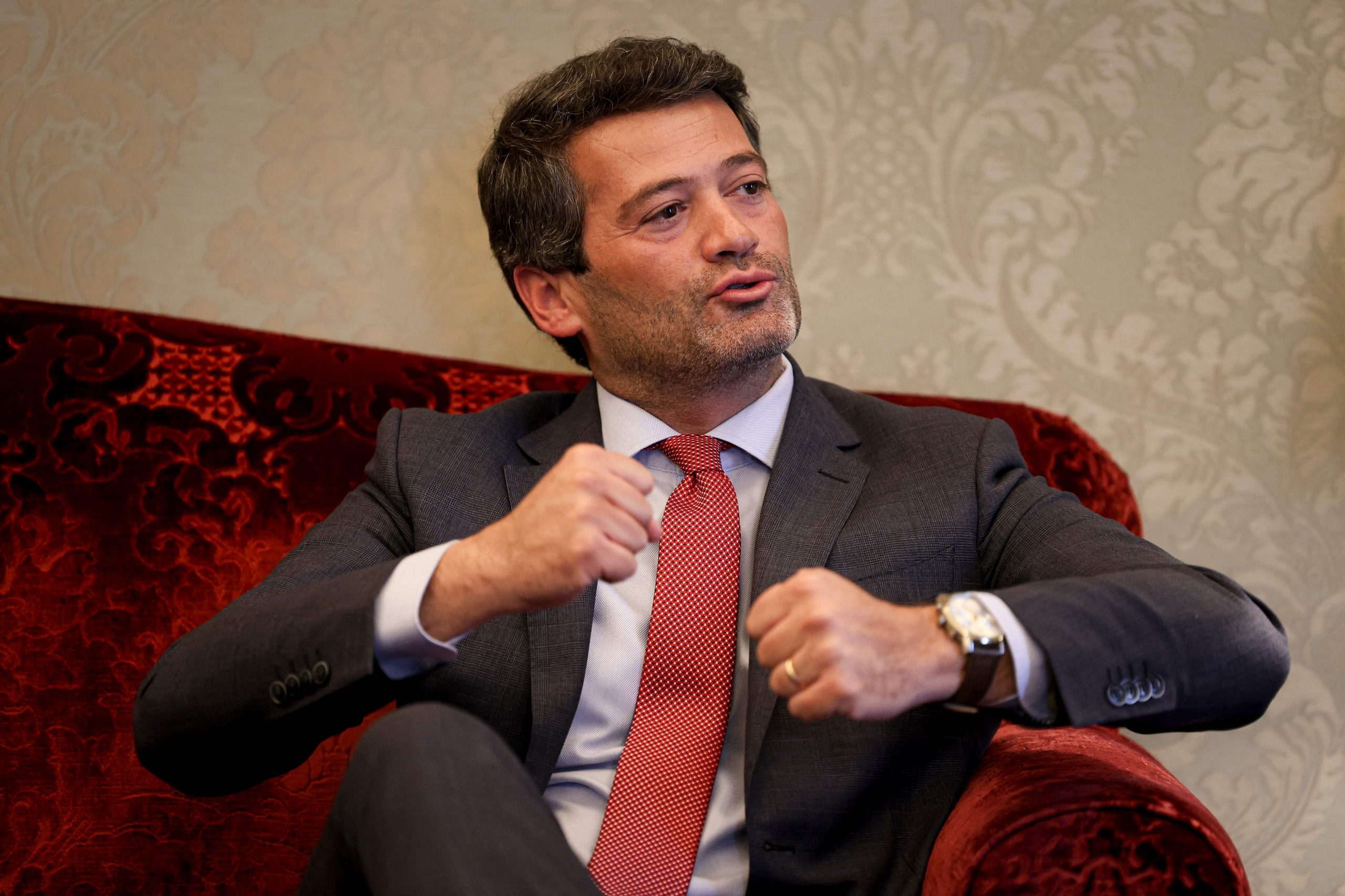 Onderzoek geopend naar video's van André Ventura over de zigeunergemeenschap