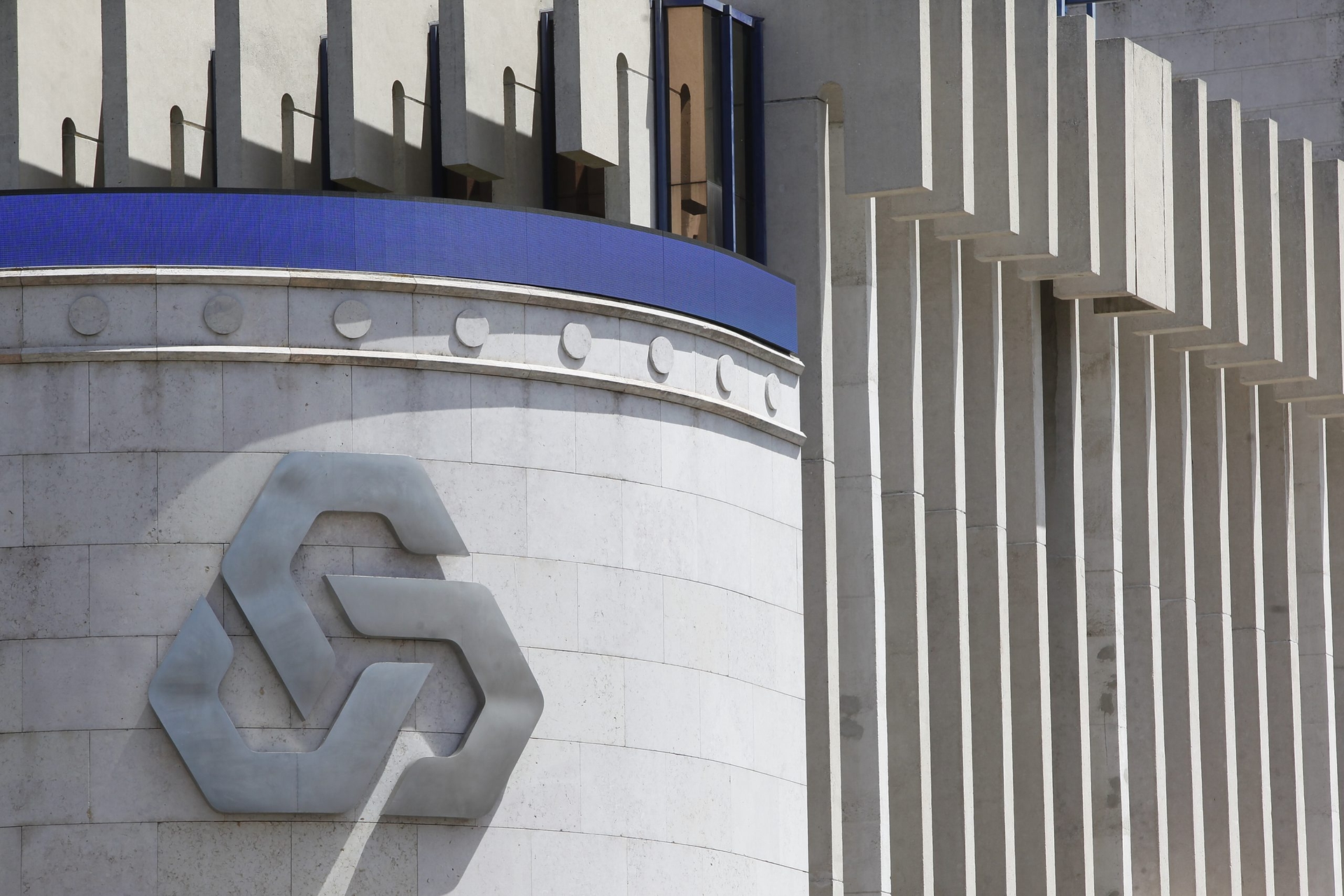 Caixa realizza un utile di 393 milioni nel primo trimestre