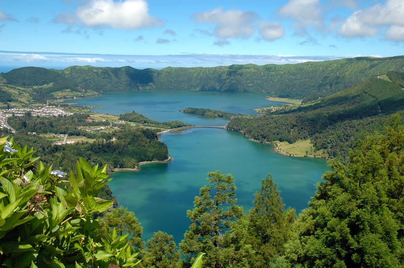 Encontrado corpo de homem desparecido na lago das Sete Cidades