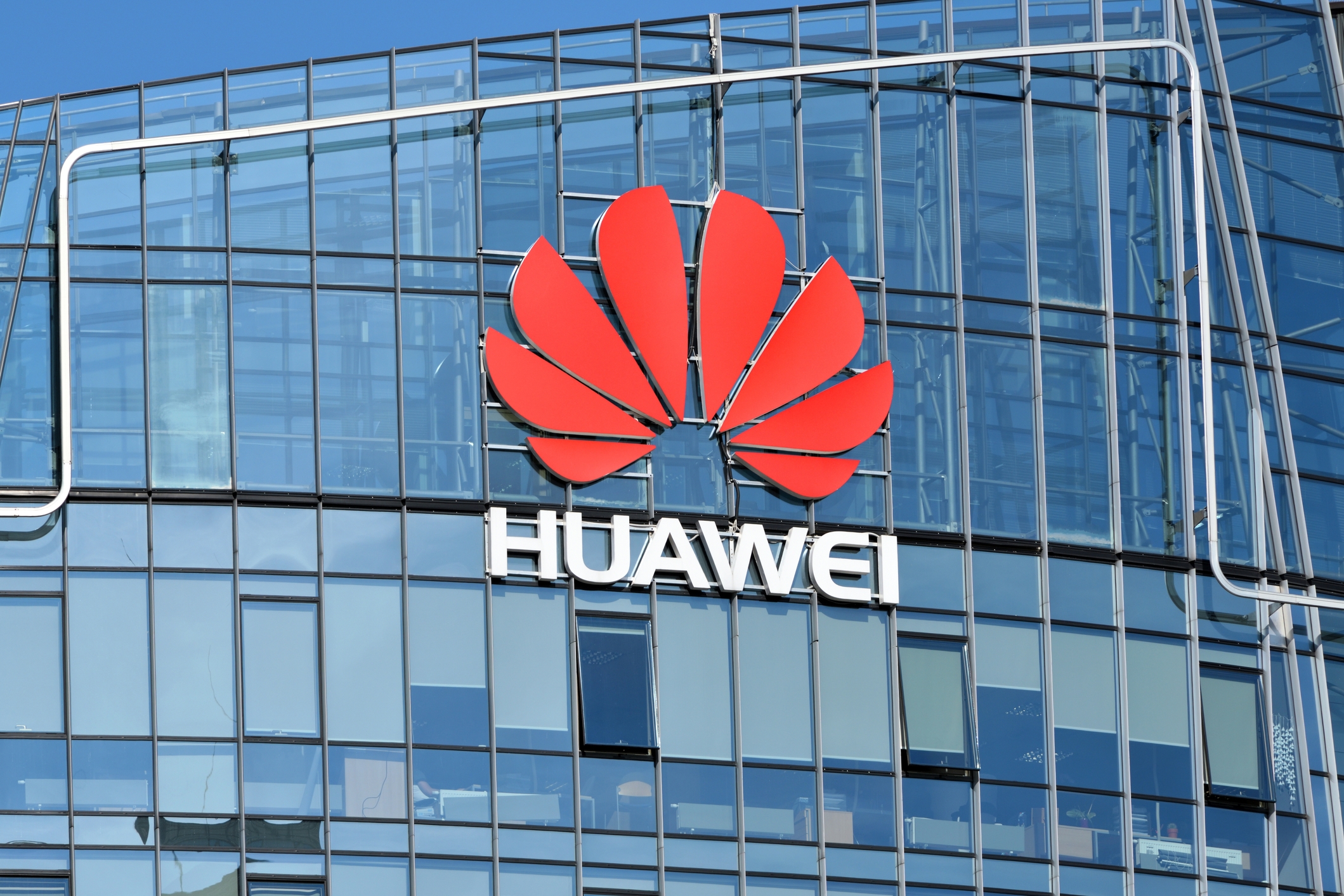 İspanya ile Huawei arasındaki anlaşma alarm zillerini çaldı