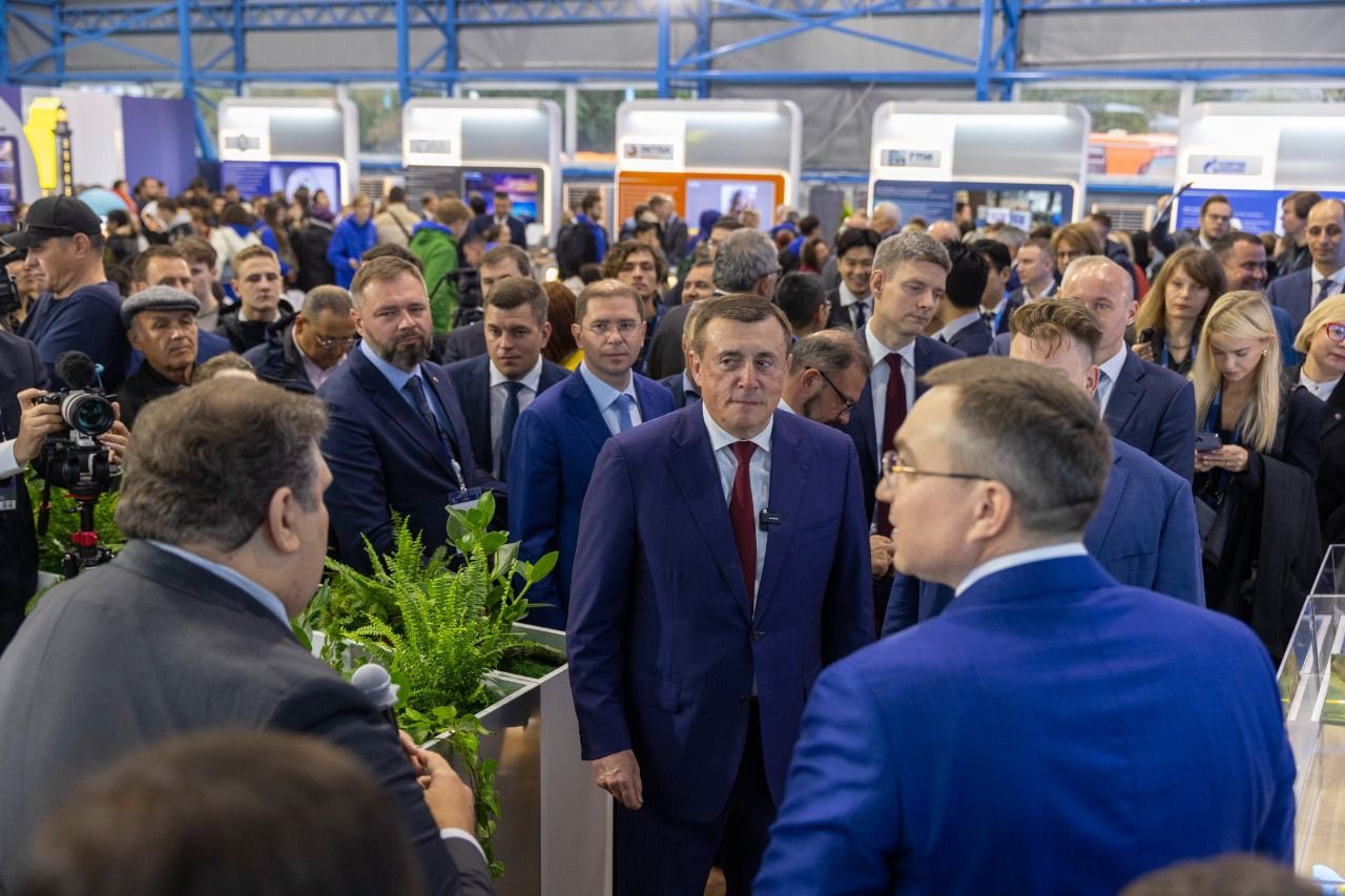 La estrategia de crecimiento de Sakhalin se debate en el Foro Internacional de Energía del Lejano Oriente.