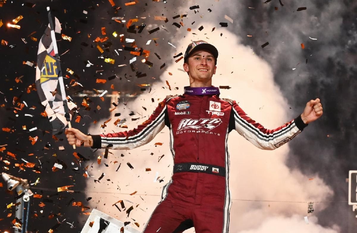 $55,555 Eagle Sprint Prize Belongs To Buddy Kofoid