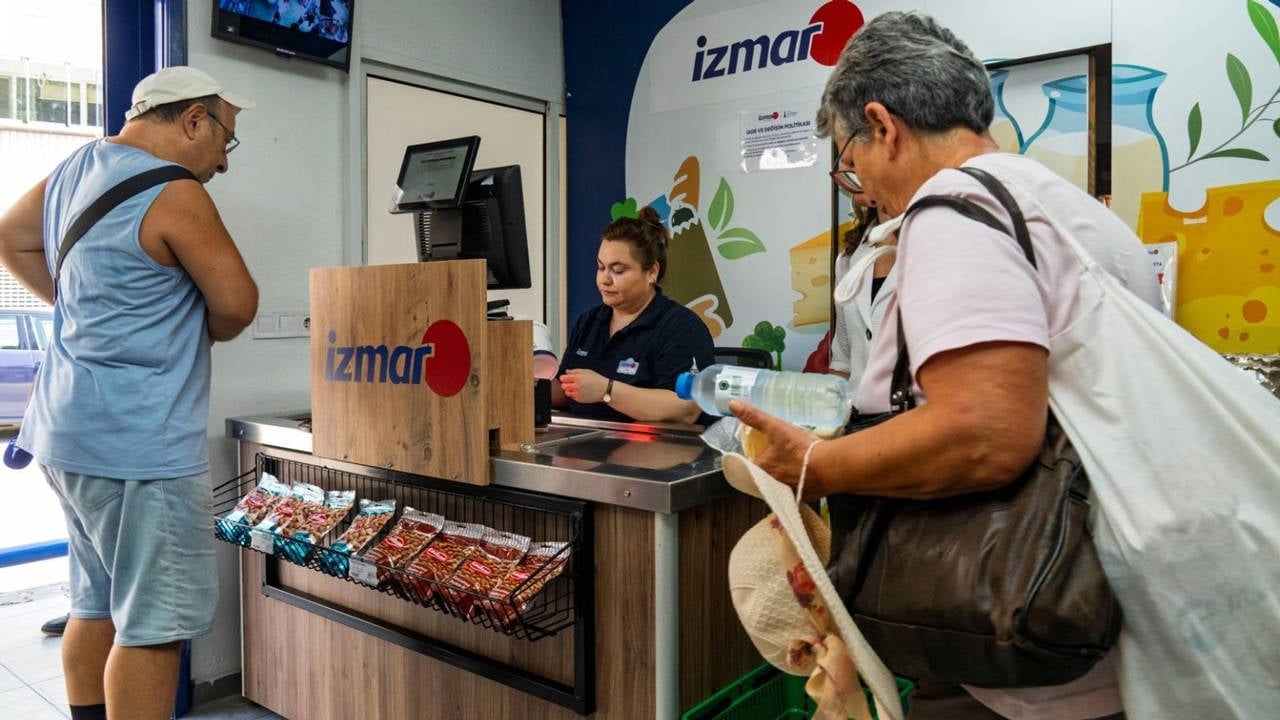IZMAR crece en círculos
