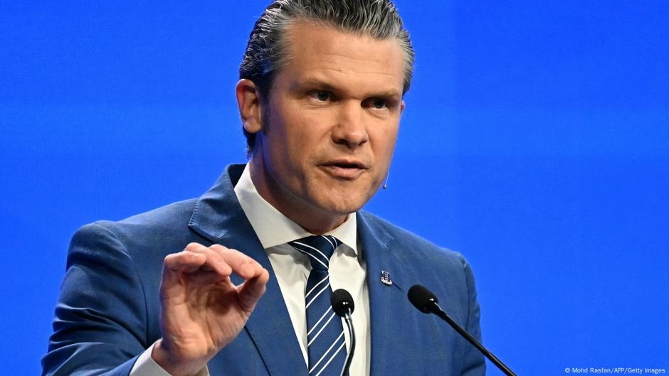 Szef Pentagonu ostrzega przed zagrożeniem ze strony Chin