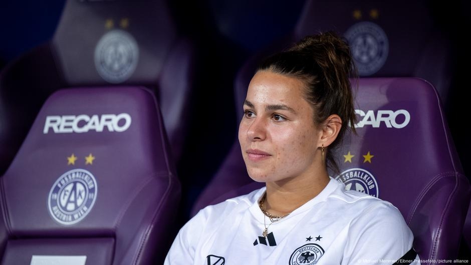 La nazionale femminile della DFB parteciperà agli Europei in Svizzera senza Lena Oberdorf.