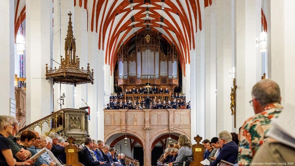 Bach'ın müziği savaşa ve ayrımcılığa karşı