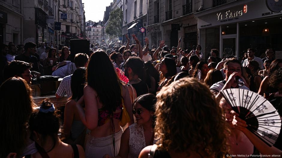 Attaques à l'aiguille – violences sexuelles contre les femmes