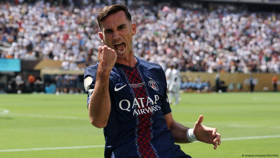 Paris St. Germain erteilt Real Madrid eine Lektion